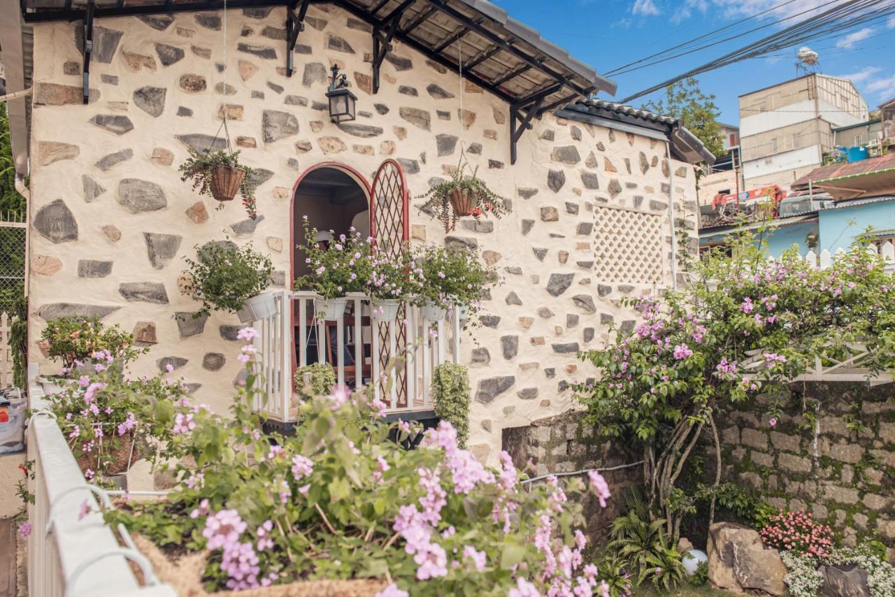 Villa Hoa Da Da Lat Esterno foto
